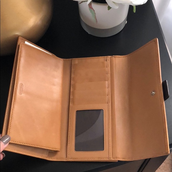 Coach wallet - Picture 3 of 3